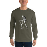 El Senderista (Hiker) Skeleton Men's Long Sleeve T-Shirt